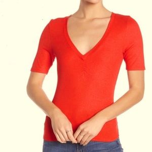 PROJECT SOCIAL T Red V-neck Short Sleeve T-shirt Size Medium